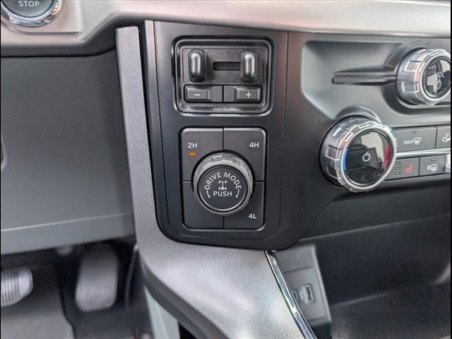 2023 Ford F-150 XLT photo 13