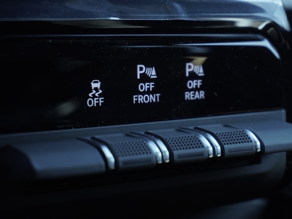 2026 Ram 1500 Big Horn Night Edition photo 16