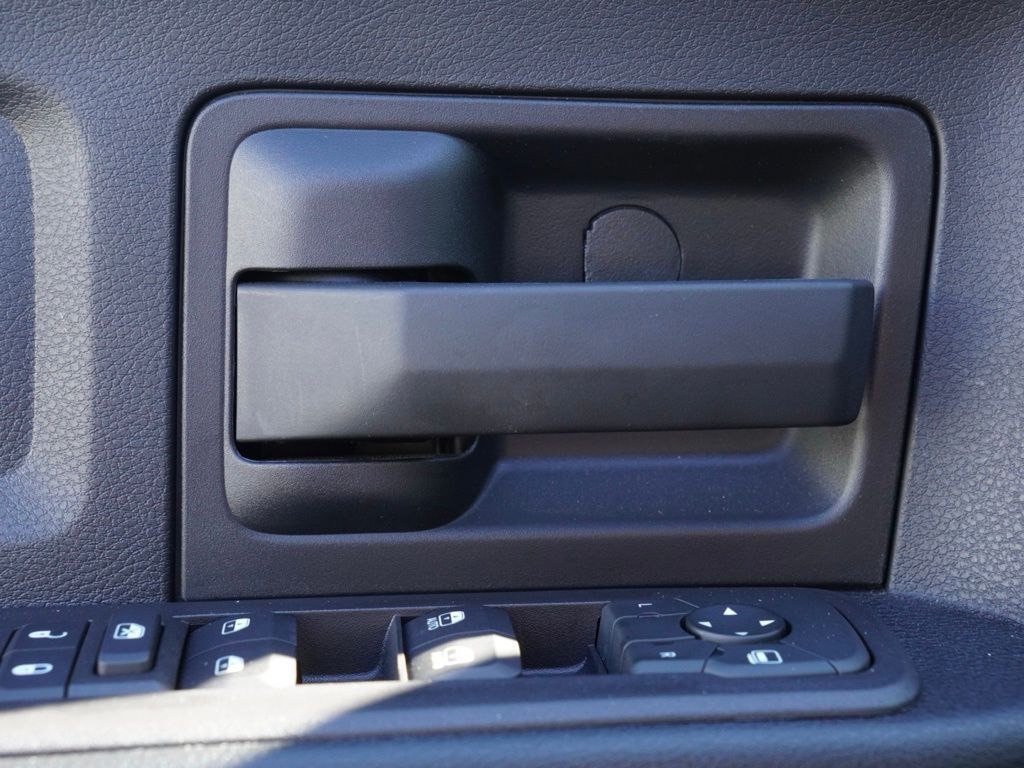 New 2026 Granite Crystal Metallic Clear-Coat Exterior Paint RAM Tradesman image 12