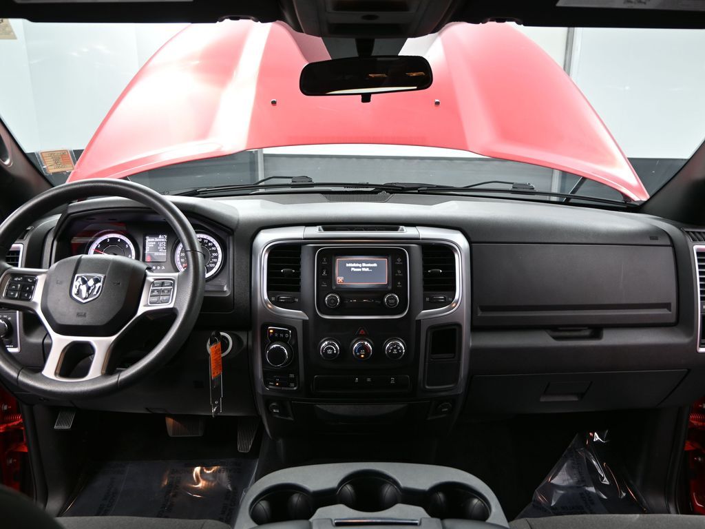 2024 Ram 1500 Classic Warlock photo 16