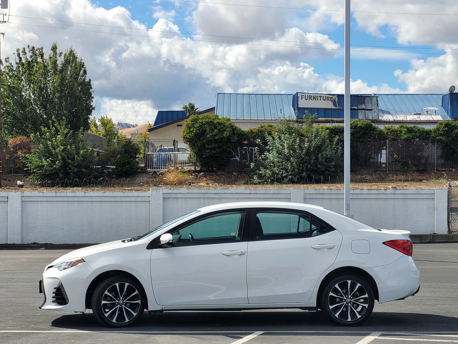 2019 Toyota Corolla XLE XSE photo 7