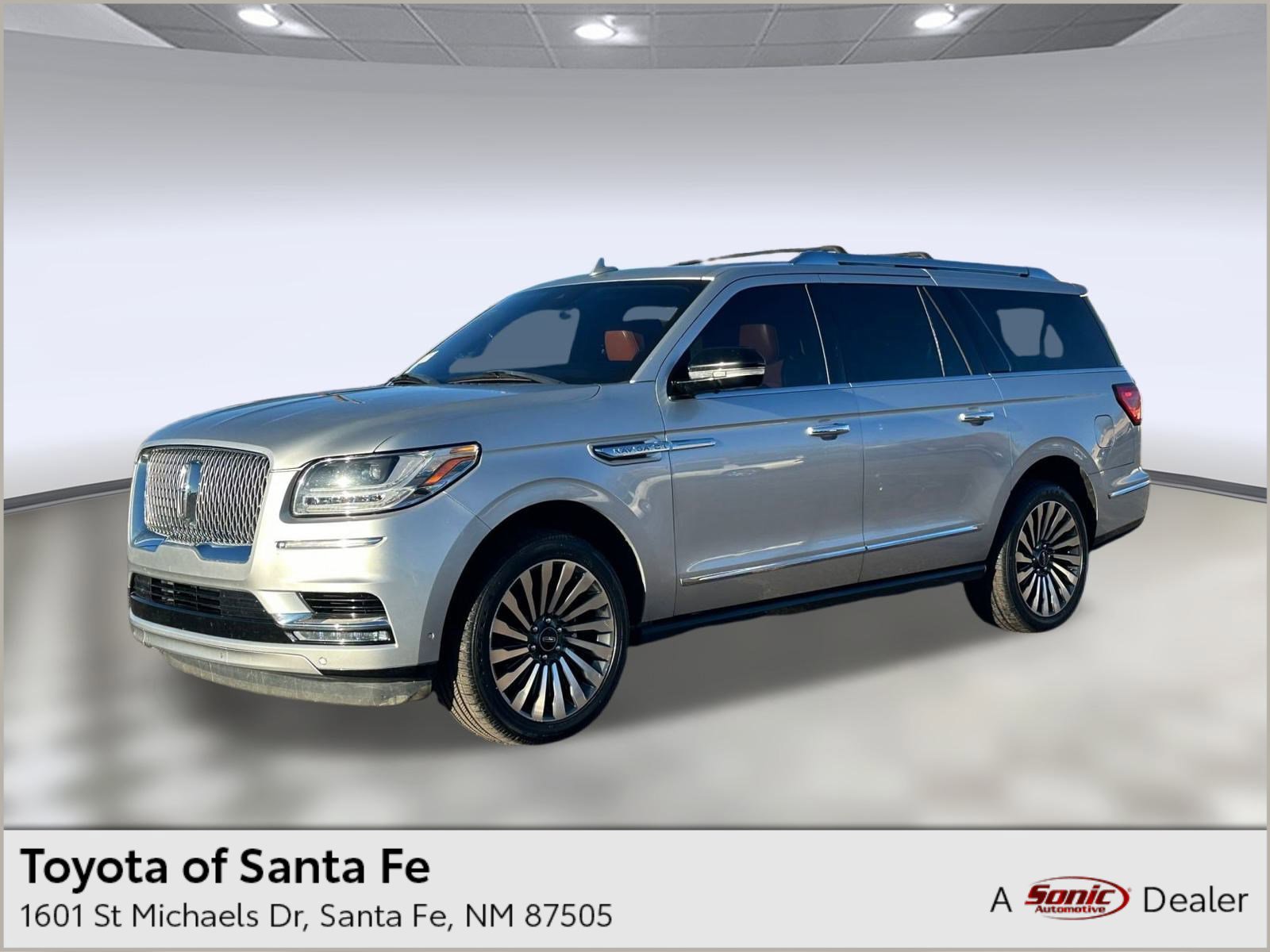 2019 Lincoln Navigator Reserve's photo