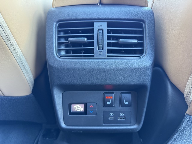 2023 Nissan Rogue Platinum photo 20