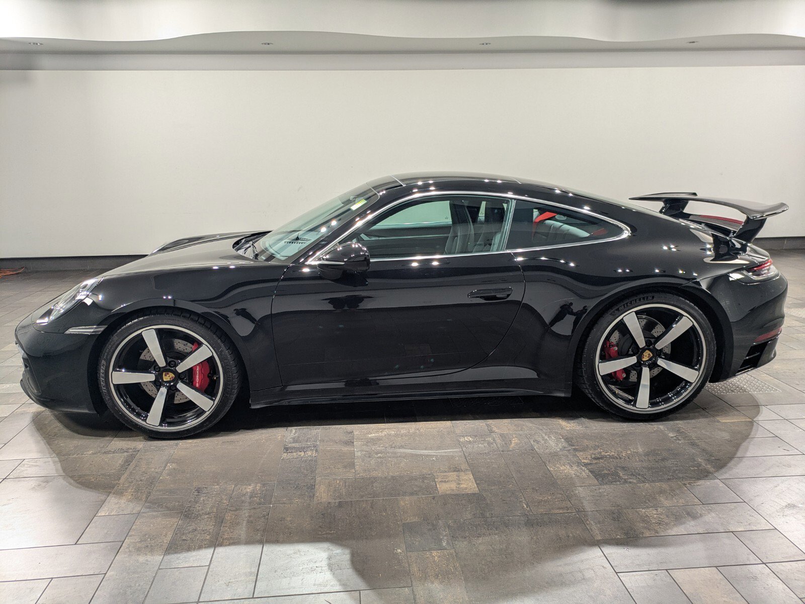 2024 Porsche 911 S Coupe photo 3