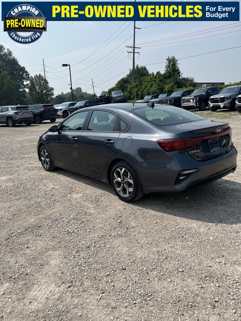 2021 Kia Forte LXS photo 3