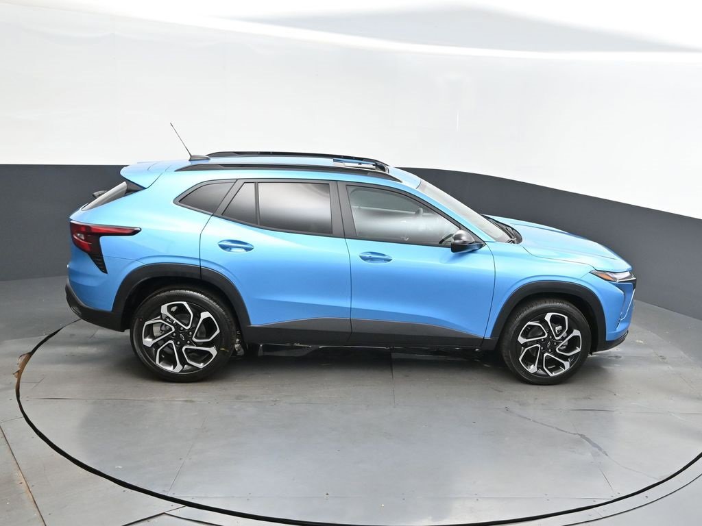 2025 Chevrolet Trax photo 33