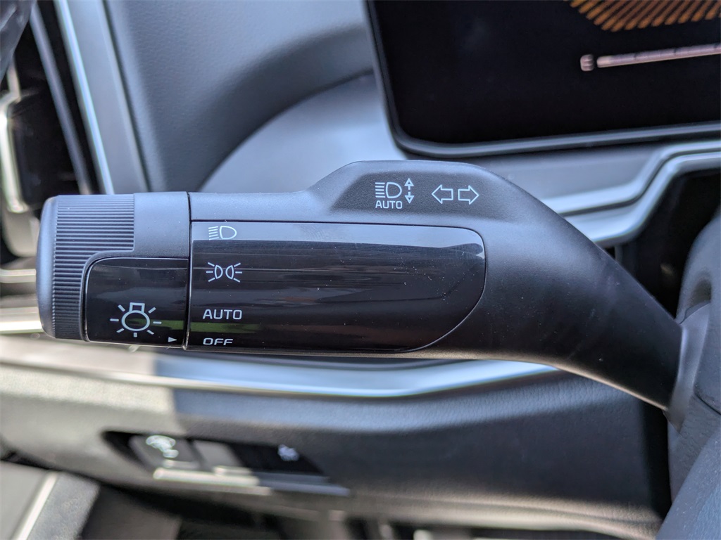 2026 Kia Sorento S photo 23