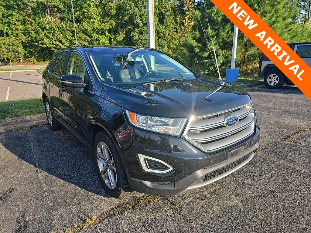 2018 Ford Edge Titanium photo 5
