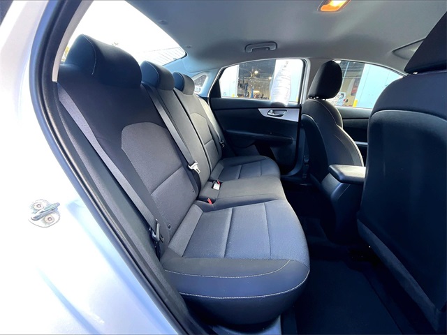 2023 Kia Forte LXS photo 22