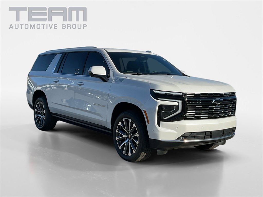 2025 Chevrolet Suburban High Country's photo