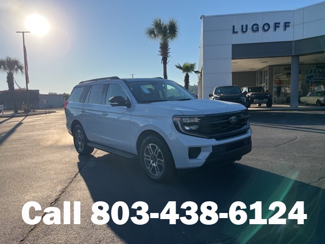 2025 Ford Expedition Active's photo