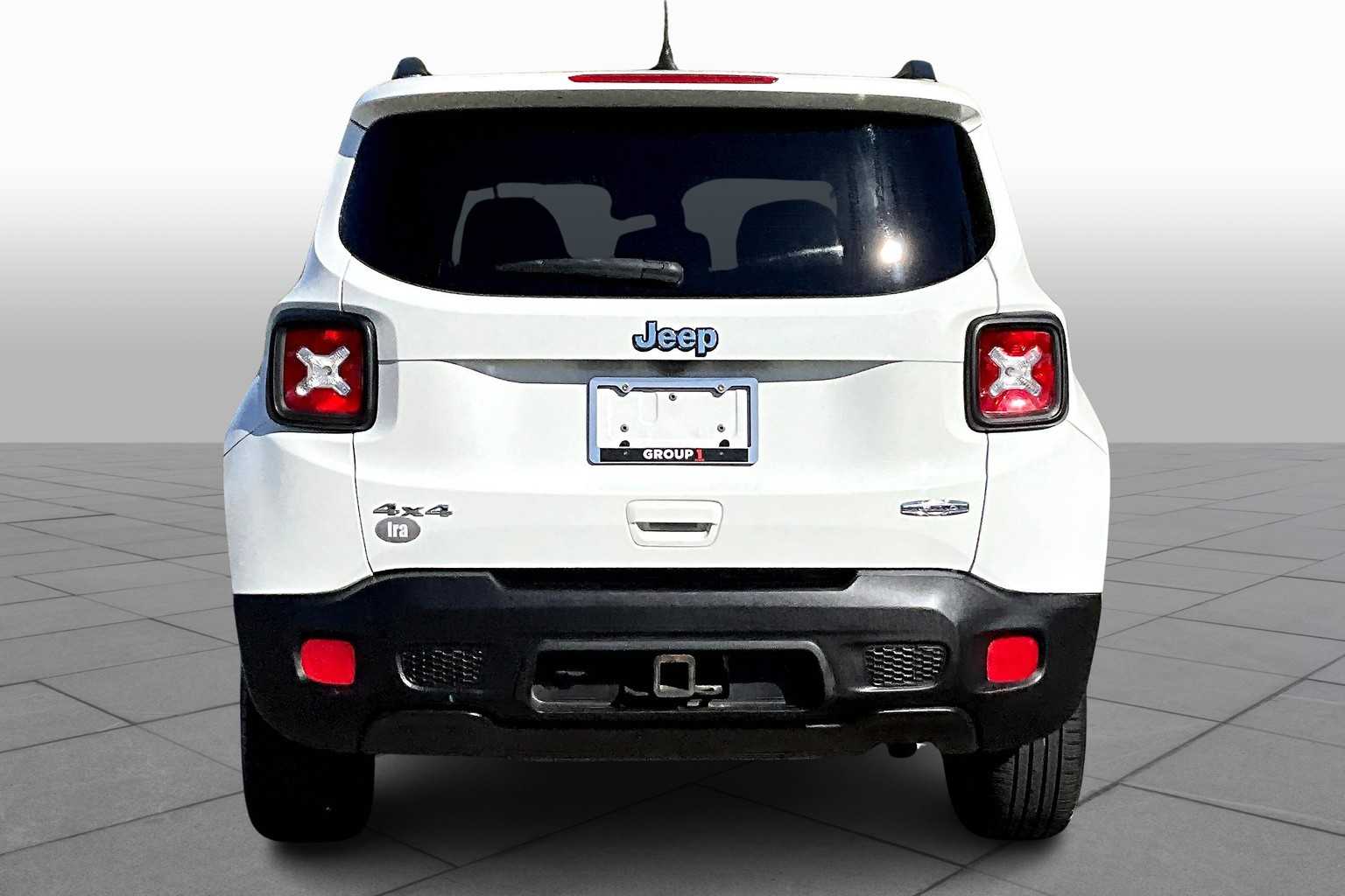 2018 Jeep Renegade Latitude North Edition photo 4