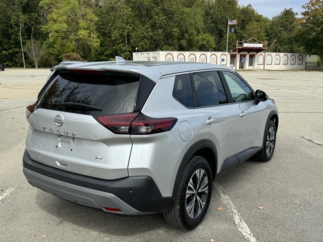 2023 Nissan Rogue SV photo 5