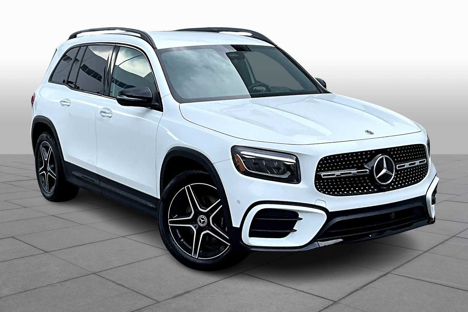 2025 Mercedes Benz GLB 250 photo 2