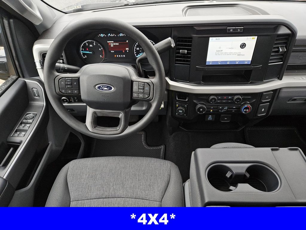 2025 Ford F-250 XL photo 4