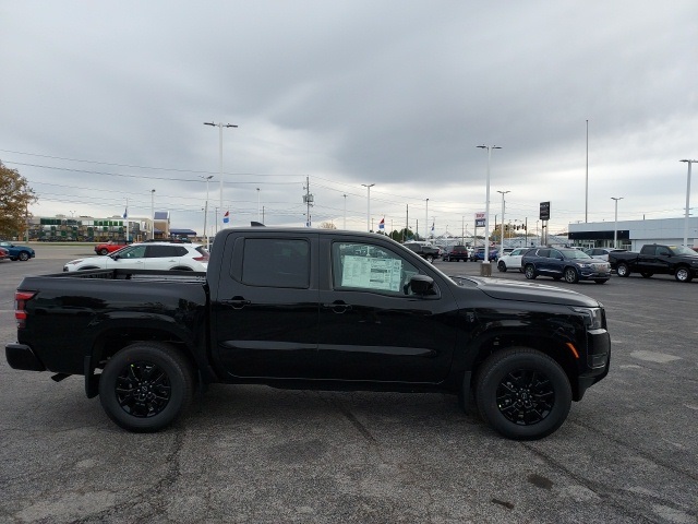 2026 Nissan Frontier SV photo 2