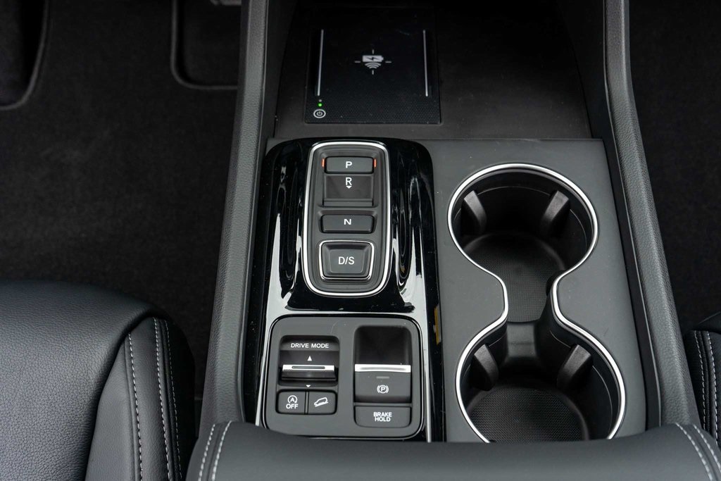 2025 Honda Pilot Touring photo 24