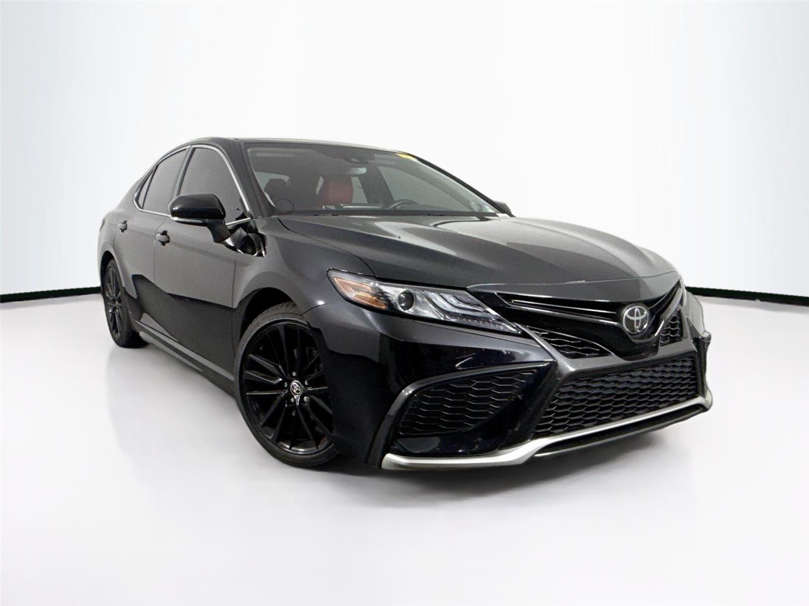 2023 Toyota Camry XSE photo 3