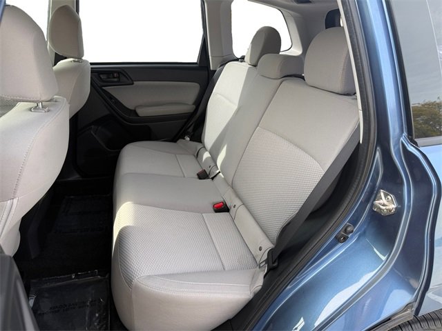 2017 Subaru Forester 2.5i photo 13
