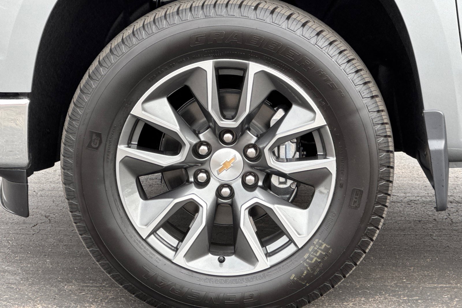 2025 Chevrolet Silverado 1500 photo 25
