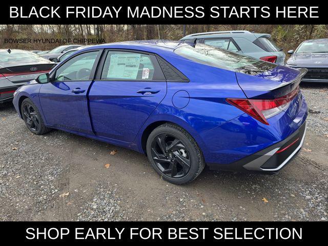 2026 Hyundai Elantra SEL Sport photo 3