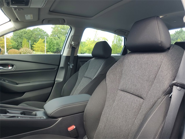 2025 Honda Accord SE photo 9
