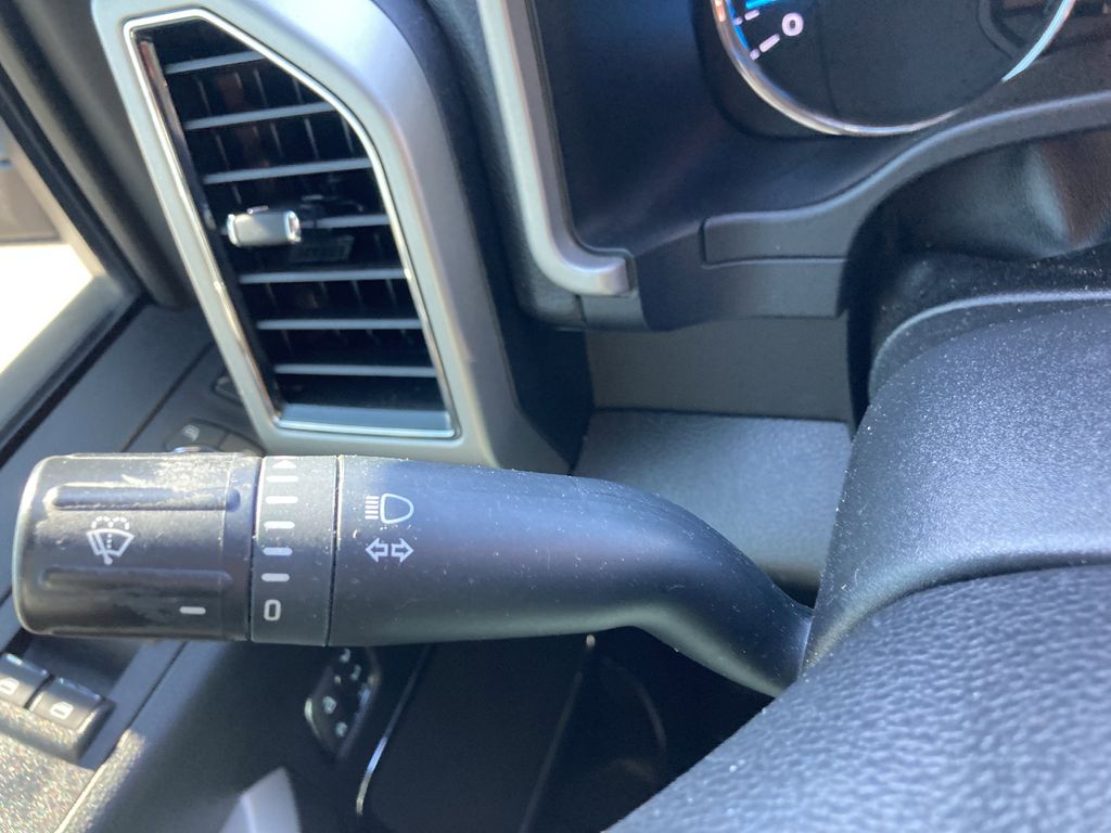 2020 Ford F-250 photo 26