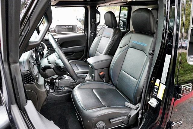 Used 2021 Black Jeep Unlimited Rubicon 4xe image 16