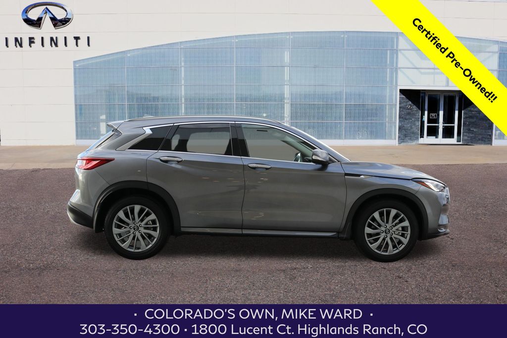 2025 Infiniti QX50 Luxe AWD photo 4