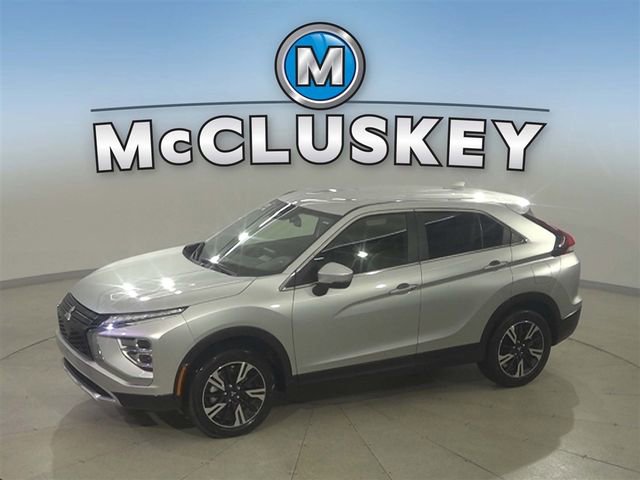 2025 Mitsubishi Eclipse Cross SE's photo