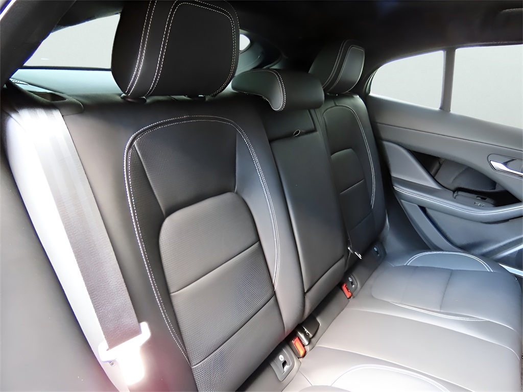 2024 Jaguar I-PACE HSE photo 15