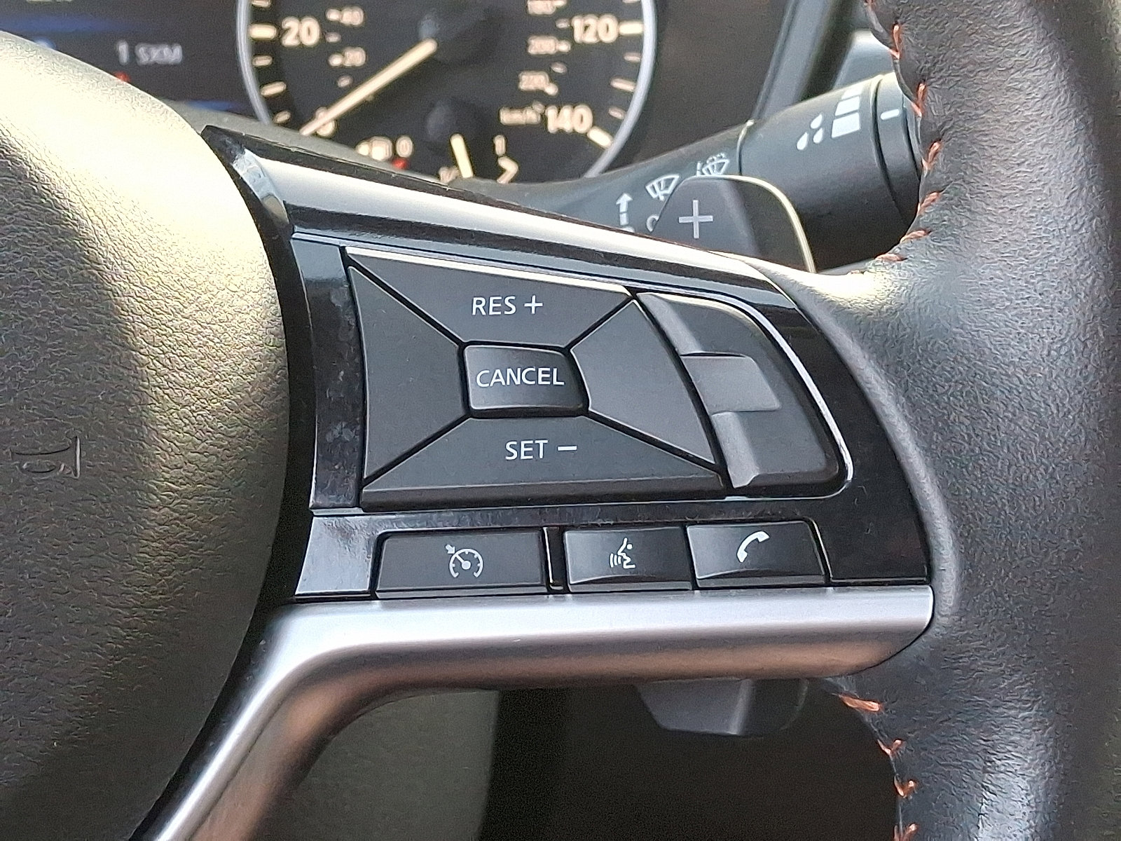 2024 Nissan Altima 2.5 SR photo 16