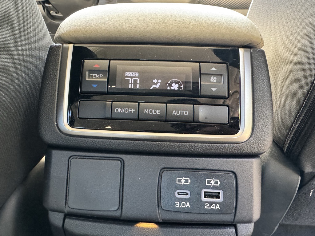 2025 Subaru Ascent Premium photo 12