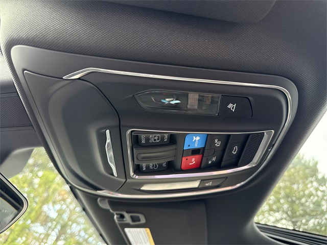 2025 Jeep Grand Cherokee Altitude photo 27
