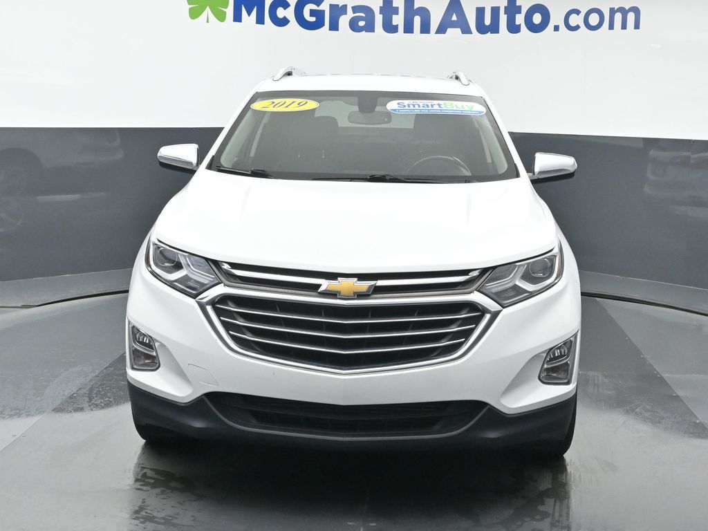 2019 Chevrolet Equinox Premier photo 2