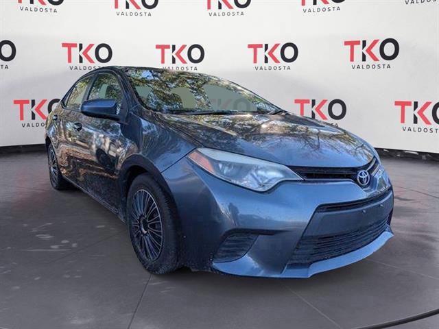 2014 Toyota Corolla LE's photo