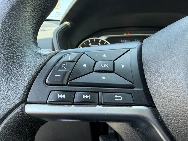 2023 Nissan Altima 2.5 SV photo 16