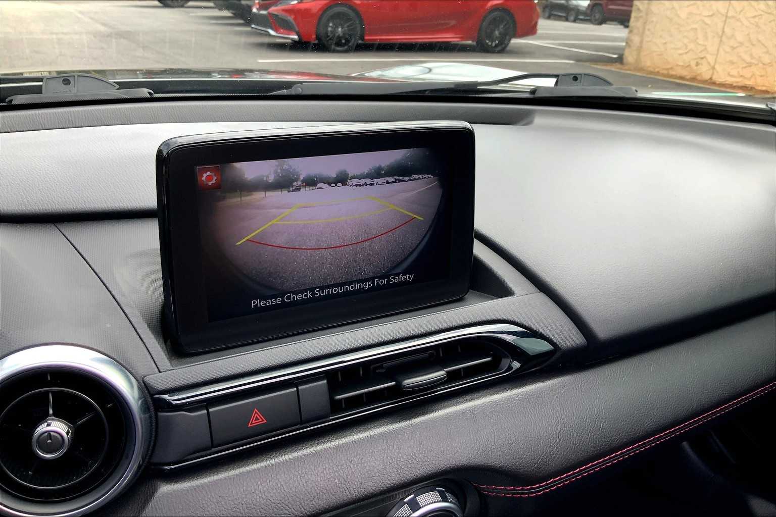 2019 Mazda MX-5 Miata Miata RF Grand Touring photo 21