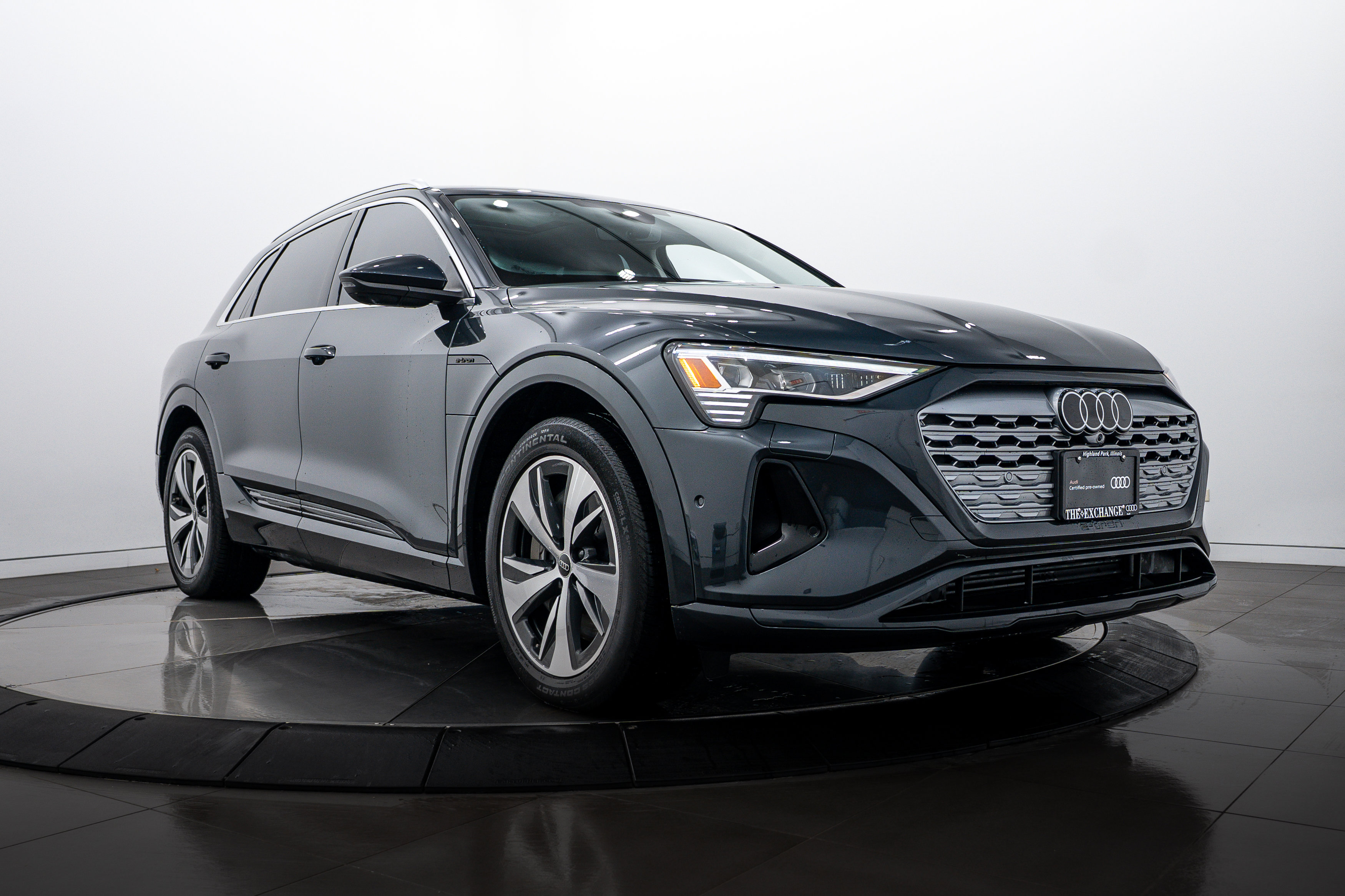 Certified 2024 Audi Q8 e-tron Premium Plus with VIN WA15AAGE6RB013910 for sale in Highland Park, IL