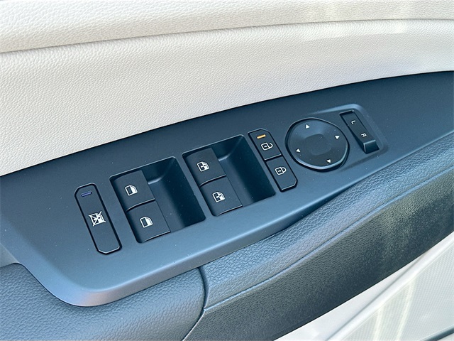 2026 Kia Sportage EX photo 15