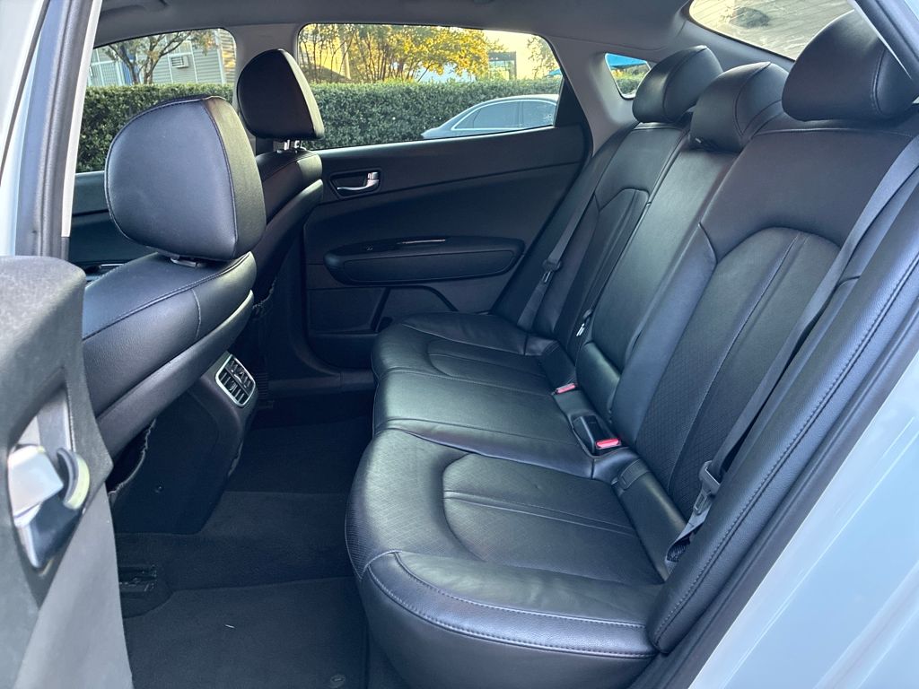 2018 Kia Optima EX photo 22