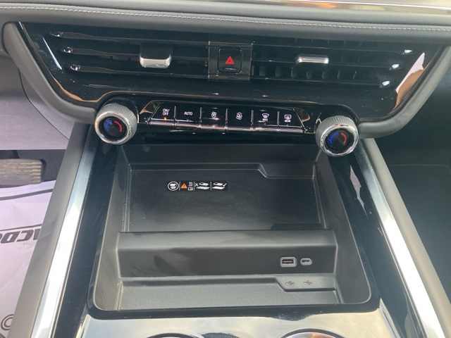 2025 Chevrolet Tahoe Z71 photo 30