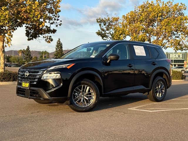 2024 Nissan Rogue S photo 2