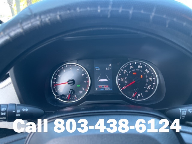 2021 Toyota RAV4 XLE photo 19