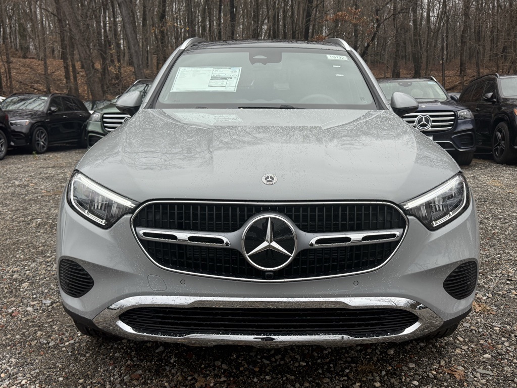 2026 Mercedes Benz GLC 300 4MATIC photo 2