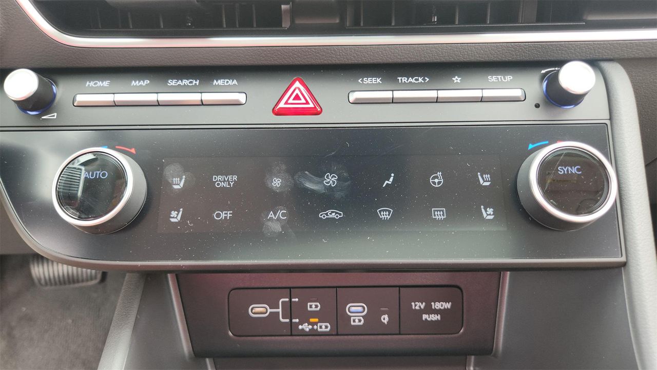 2025 Hyundai Sonata Hybrid Limited photo 13