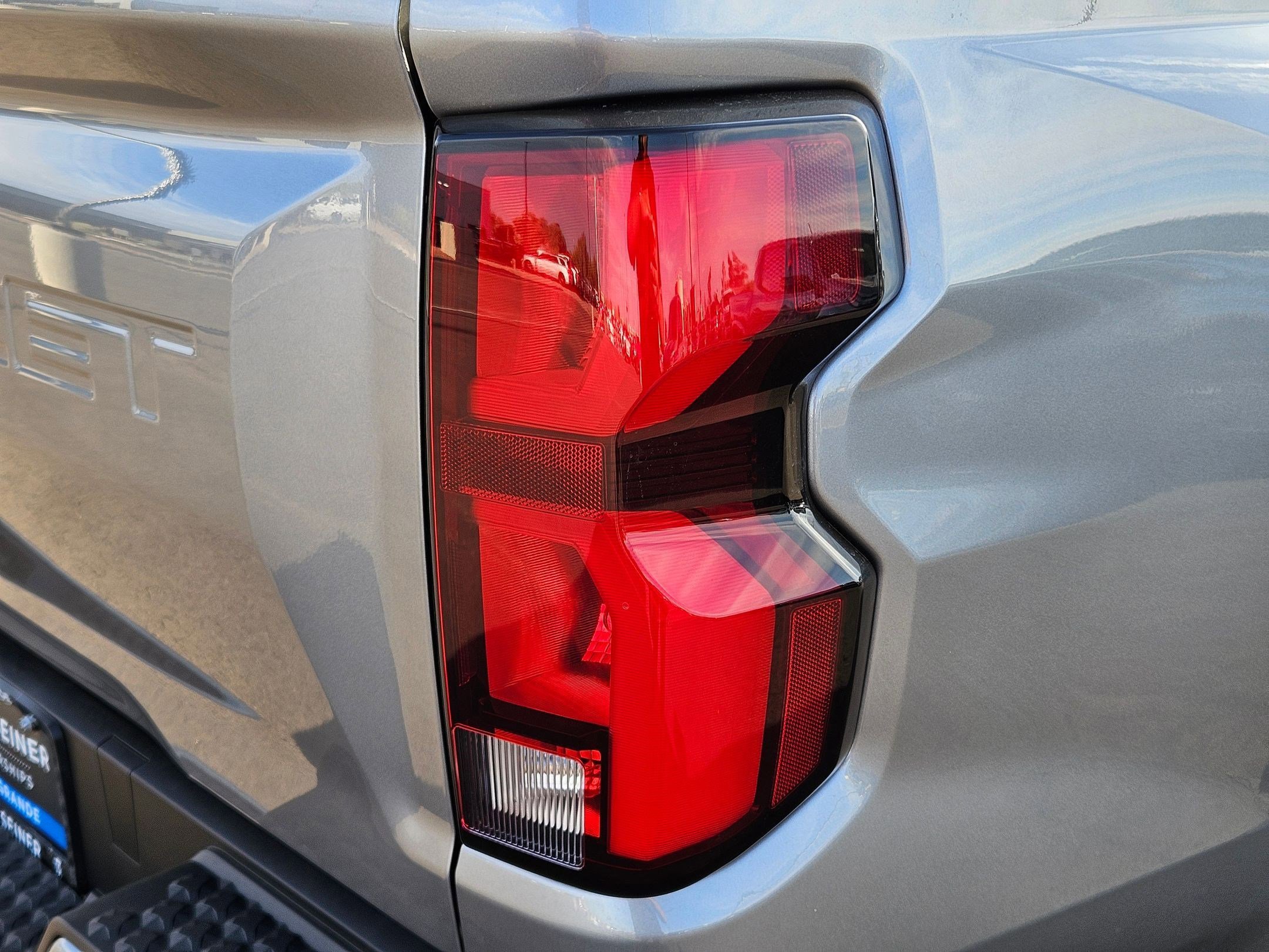 2026 Chevrolet Colorado LT photo 11