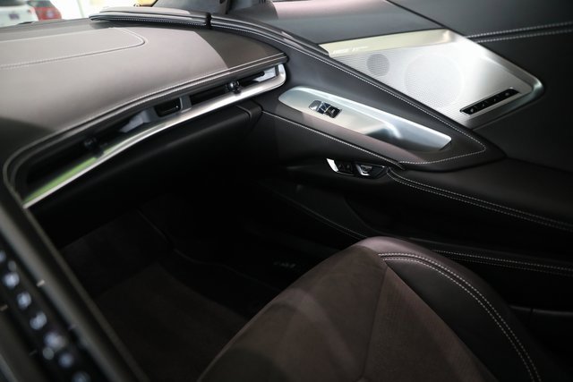 2024 Chevrolet Corvette Stingray 3LT photo 9