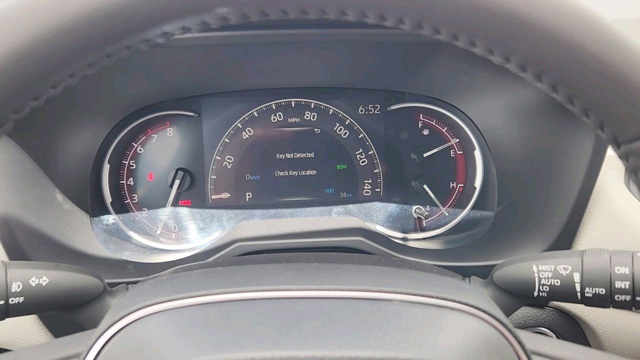2025 Toyota RAV4 XLE Premium photo 19