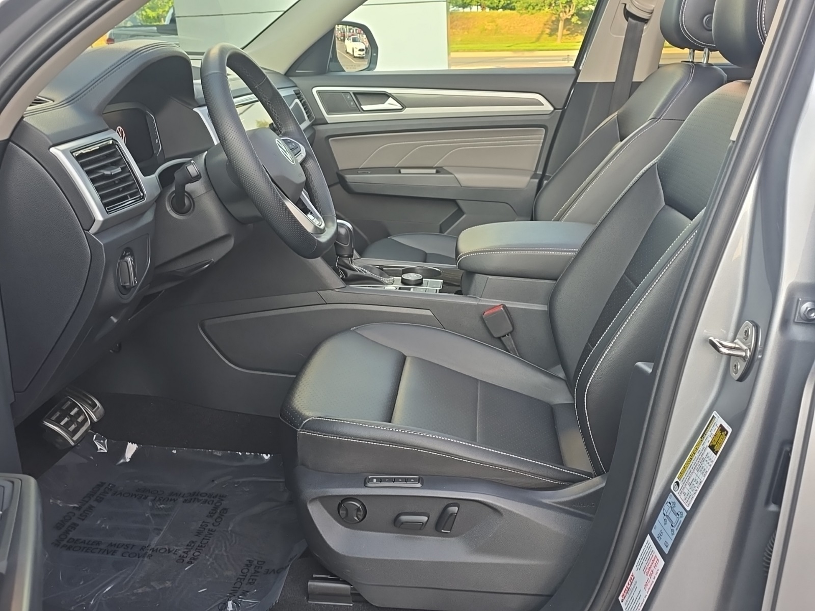 2022 Volkswagen Atlas V6 SEL R-Line photo 4